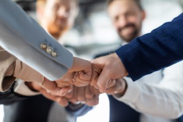 image de co-financement entre des professionnels